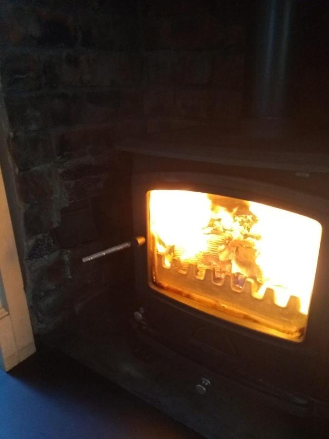 Cosy, Dog Friendly House On The Fringe Of The Brecon Beacons Villa Tredegar Екстериор снимка